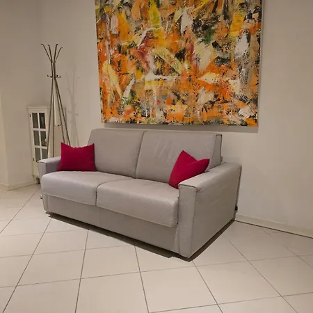 Apartment Rose House With Private Garden Lido di Venezia